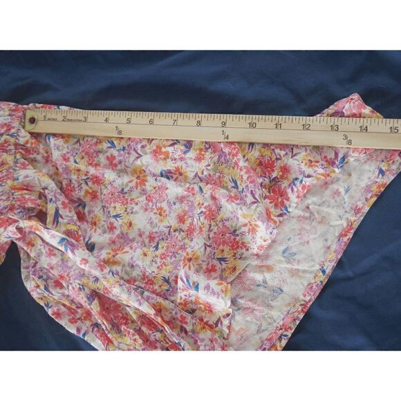 Bebop Juniors' Printed Surplice Romper Size XXS - Picture 6 of 6